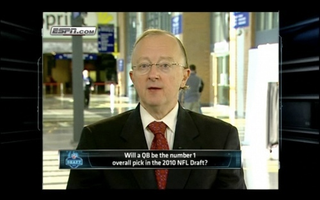 Illustration for article titled Deadspin I-Team: Is This John Clayton's Ponytail?